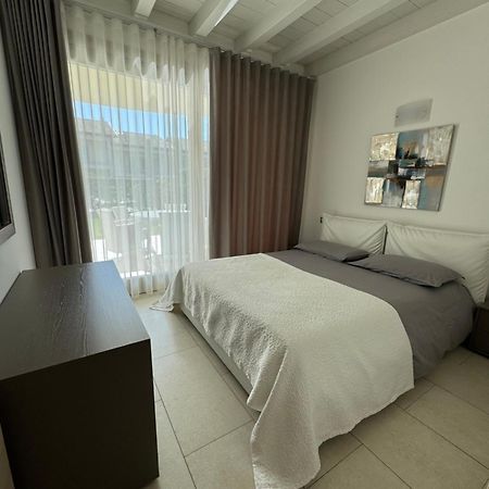 De Luxe Apartments Eden Sirmione Exterior foto