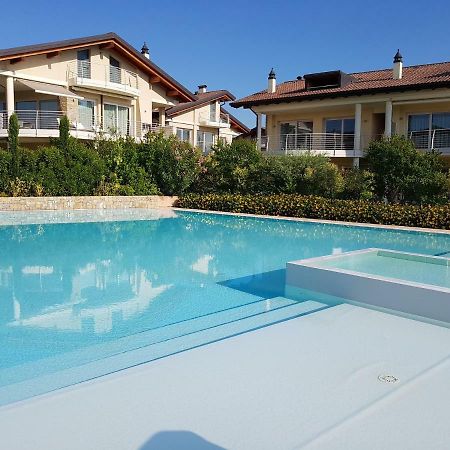 De Luxe Apartments Eden Sirmione Exterior foto